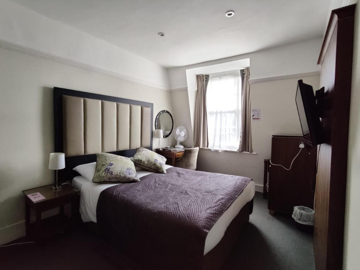 Blue Bells Hotel London Exterior photo